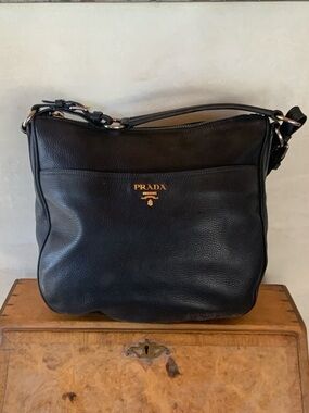 Prada Daino Vintage Shoulder Bag🖤